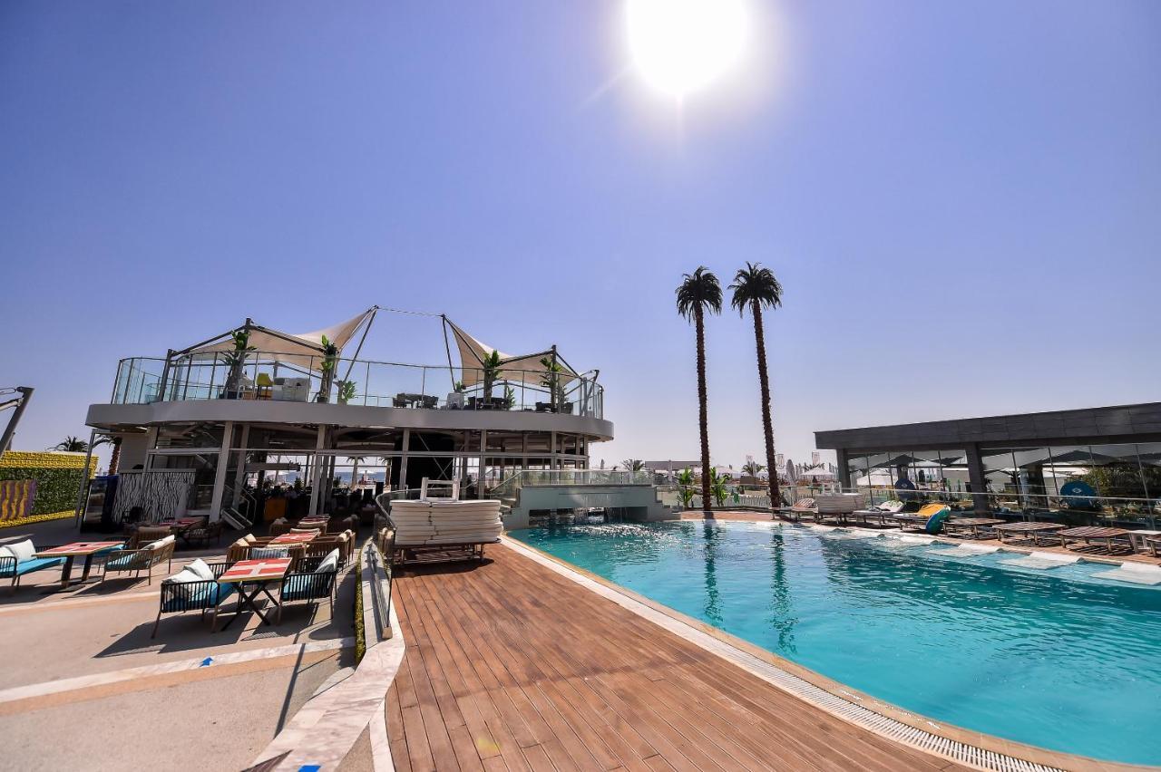 White Tower Private Apartment Beach View ママイア エクステリア 写真