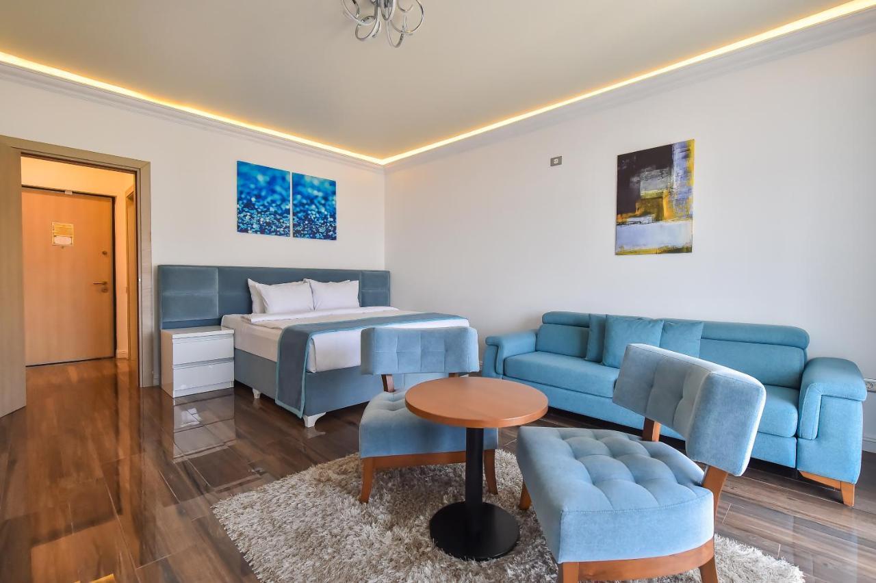 White Tower Private Apartment Beach View ママイア エクステリア 写真